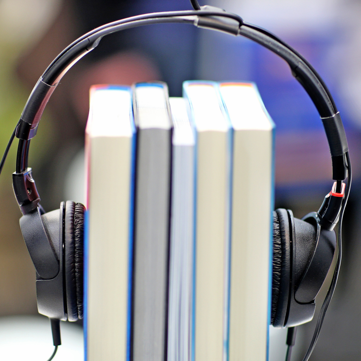 The Complete Guide to Audiobook Downloads: From Selection to Listening
